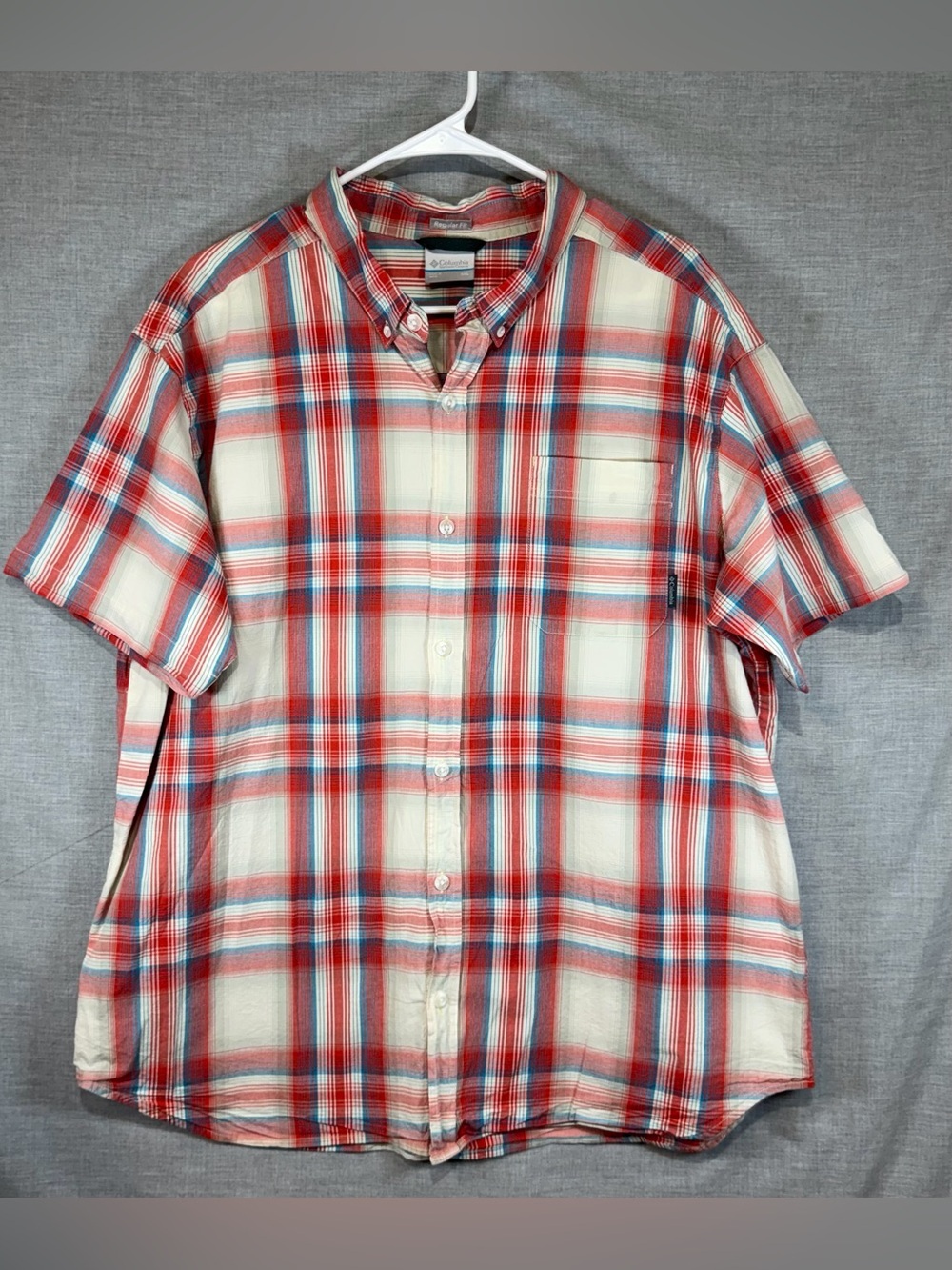 Columbia Red White and Blue Plaid Short Sleeve Button-Down Shirt